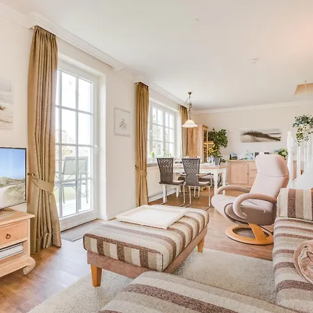 Haus Am Strandmuschel 베닝슈테트